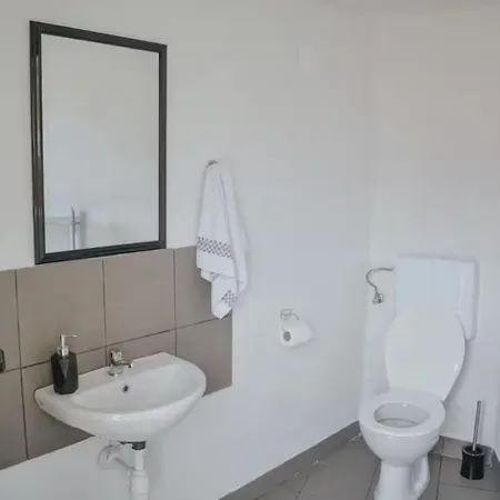 度假居 House Mili Zagvozd